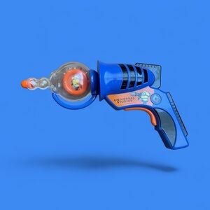 Despicable Me Minion Zapper Toy Gun Universal Studios Park Thinkway Toys BB